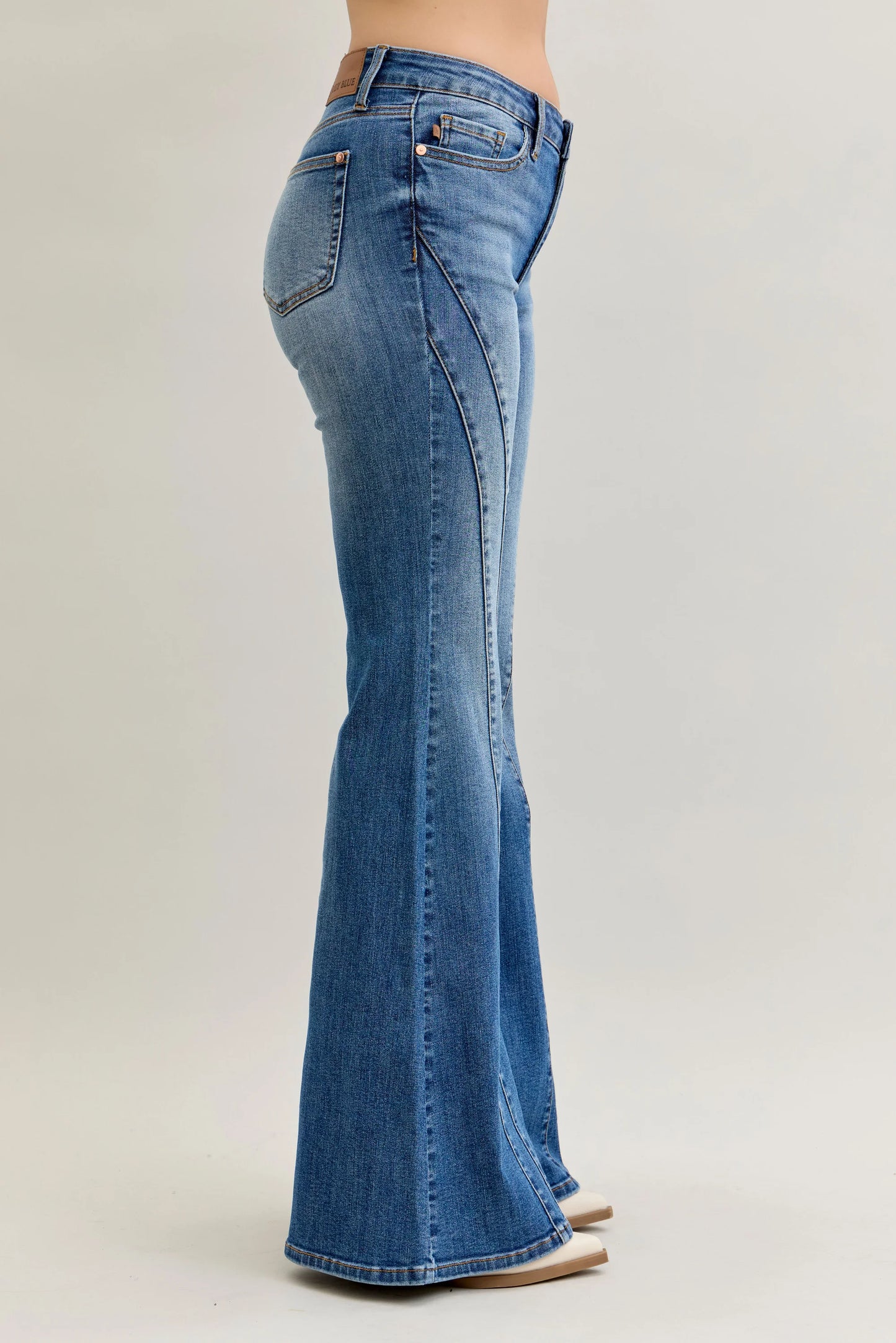 Mr Jaqueline New Flare Double Angular Seam