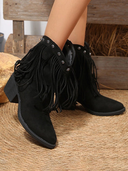 Pointed-Toe Rivet Split-Joint Tasseled Boots (black)