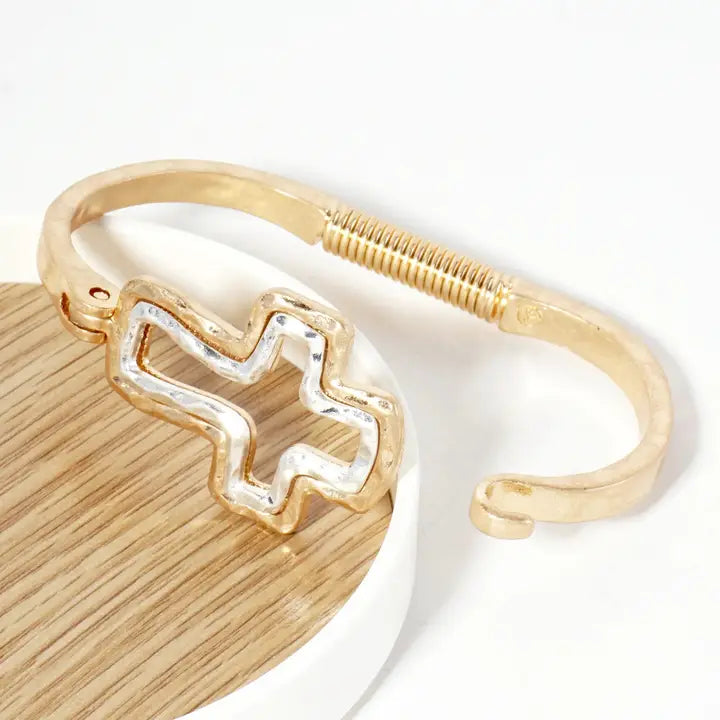 Hammered-Texture Metal Dual-Tone Cross-Shaped Hook-Clasp Hinged Bracelet